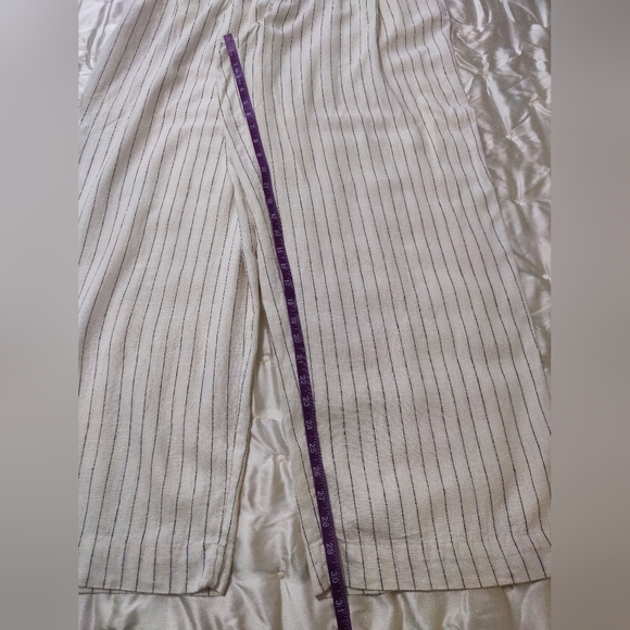 Wide Leg Linen Trousers. - Picture 9 of 12